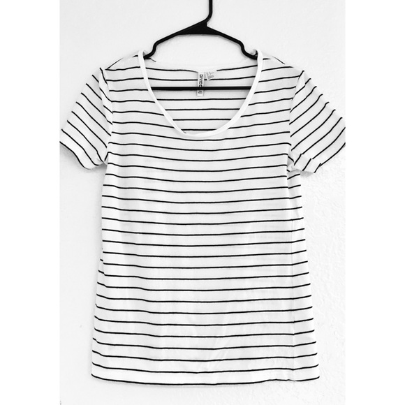 H\u0026M | Tops | Hm Divided Tshirt White 